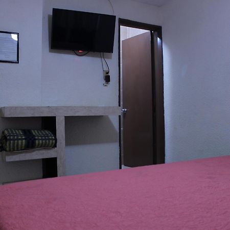 Hotel Plaza Aleman León Quarto foto